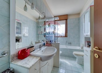 Bagno - Villa Bifamiliare via caltana
 
272, Campodarsego - foto 9