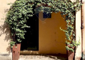 Terrazza - Commercial Premises Via San Carlo
 
16, Reggio nell'Emilia - photo 2