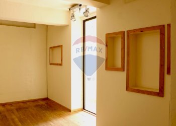 Stanza vuota - Commercial Premises Via San Carlo
 
16, Reggio nell'Emilia - photo 7