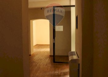 Hall / corridoio - Commercial Premises Via San Carlo
 
16, Reggio nell'Emilia - photo 13