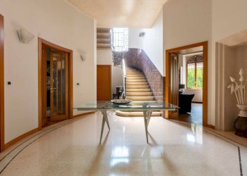 Foto 2 - Villa Via Casimiro Ottone
 
7, Vigevano - photo 2