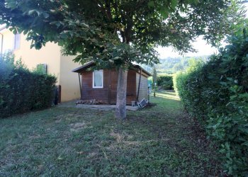 Giardino piano primo - Casa indipendente Località Piane di Collevecchio
 
110, Montorio al Vomano - foto 23