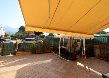 Terrazzo piano terra - Casa indipendente Località Piane di Collevecchio
 
110, Montorio al Vomano - foto 36