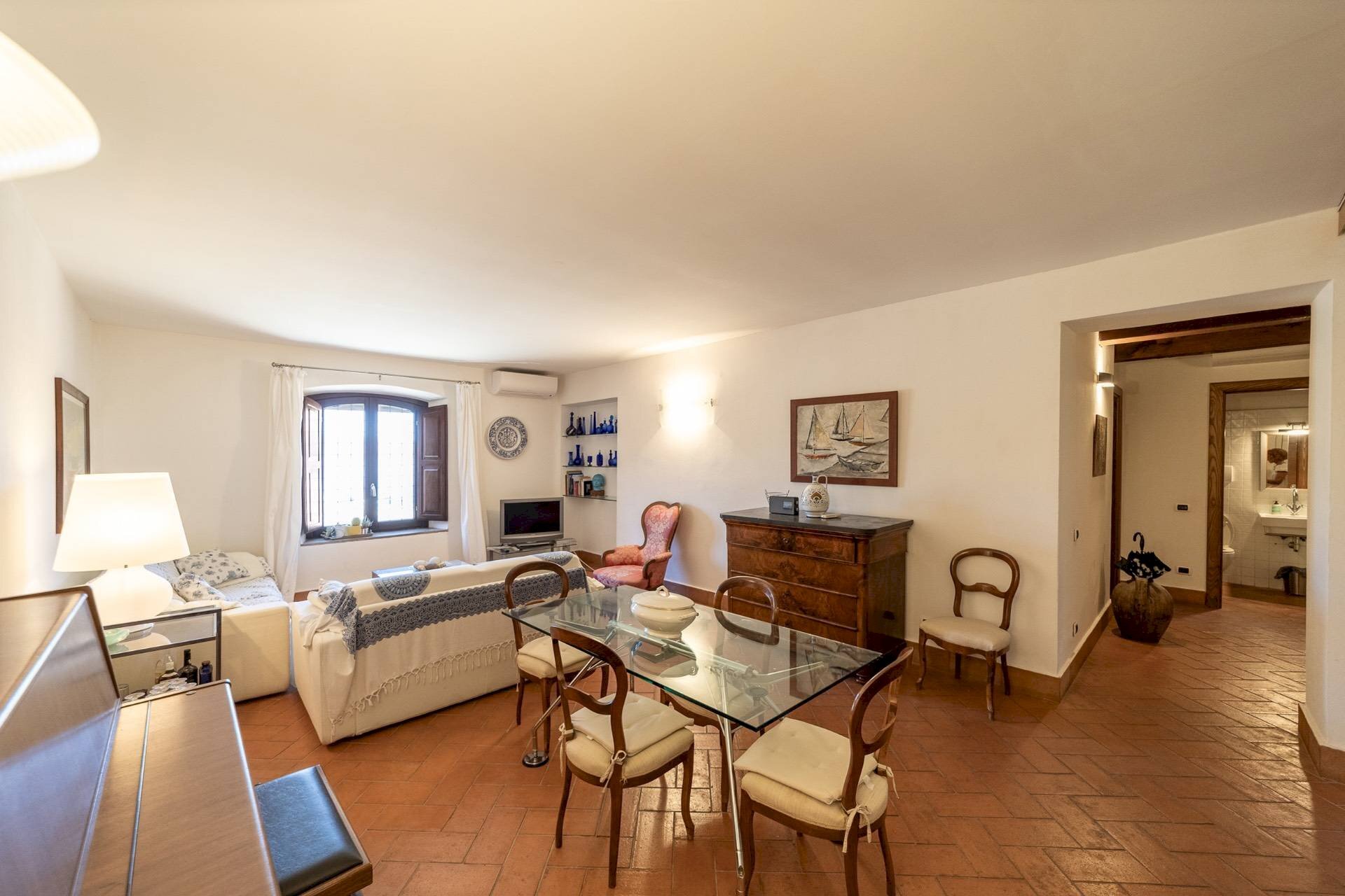 Foto 2 - Quadrilocale Piazza della Repubblica
 
5, Orbetello - foto 2