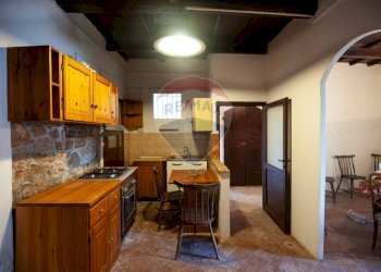 Cucina - Semi-detached house via Principessa Augusta Gabrielli
 
4, Prossedi - photo 1