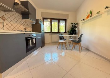 Foto 1 - Appartamento Via Tedeschi
 
20, Caserta - foto 1