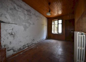 Stanza non arredata - Casa indipendente via Giuseppe Mazzini, Montaldo Scarampi - foto 37