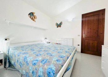 Camera da letto - Four-room apartment San Teodoro - photo 11
