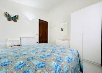 Camera da letto - Four-room apartment San Teodoro - photo 13