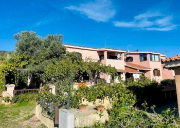 Facciata - Quadrilocale San Teodoro - foto 2