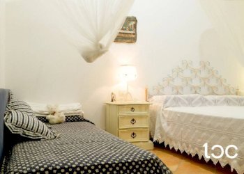 Camera da letto - Villa a Schiera San Teodoro - foto 17