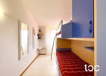 Camera da letto - Three-room apartment San Teodoro - photo 15
