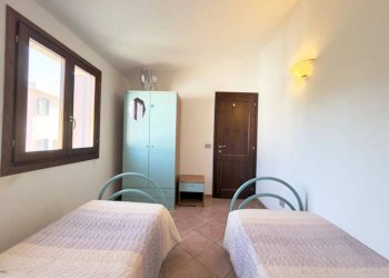 Camera da letto - Villa a Schiera San Teodoro - foto 8