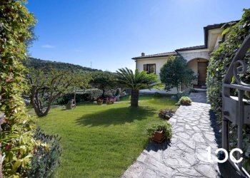 Giardino - Villa a Schiera San Teodoro - foto 2