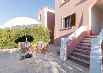 Giardino - Trilocale via degli oleandri, Loiri Porto San Paolo - foto 2