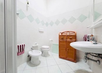 Bagno - Quadrilocale Orosei - foto 18