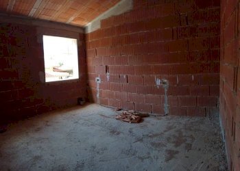 Stanza non arredata - Trilocale Torpè - foto 14