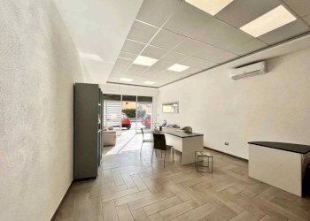 Interno non residenziale - Negozio Posada - foto 3