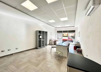 Interno non residenziale - Negozio Posada - foto 4