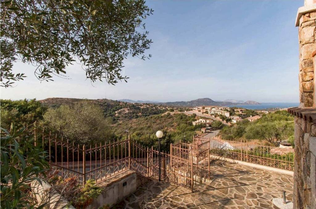 Vista - Villa via SANDRO PERTINI, Loiri Porto San Paolo - foto 3