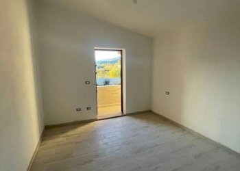 Stanza non arredata - Trilocale Torpè - foto 8