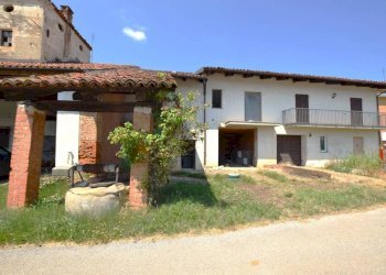 Facciata - Villa via Vecchia di Cuneo, 46, Mondovì - foto 31