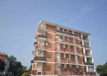 Facciata - Trilocale FRAZ MADONNINA, Costigliole d'Asti - foto 1