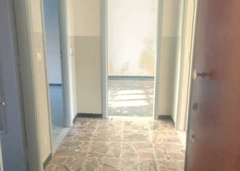 Corridoio - Three-room apartment corso Venezia, Asti - photo 5
