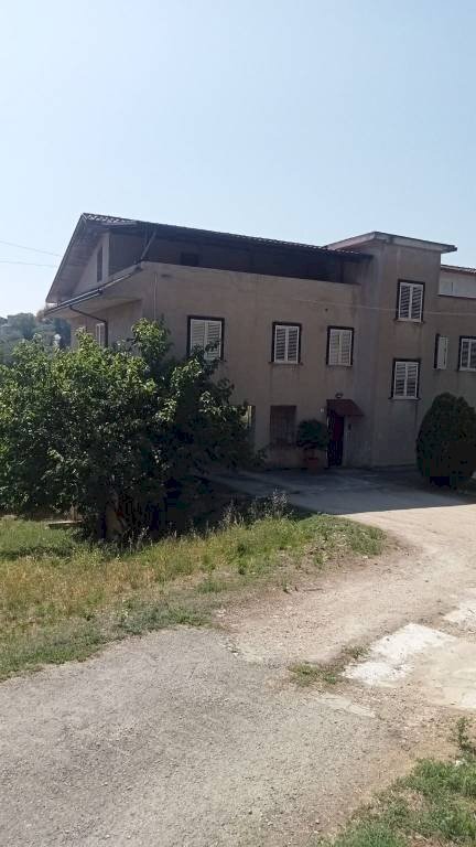 Facciata - Independent house via Gustavo Baldassarre, San Giorgio del Sannio - photo 1