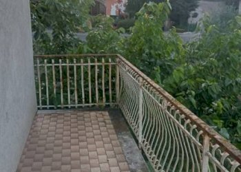 Balcone - Casa indipendente via Gustavo Baldassarre, San Giorgio del Sannio - foto 10