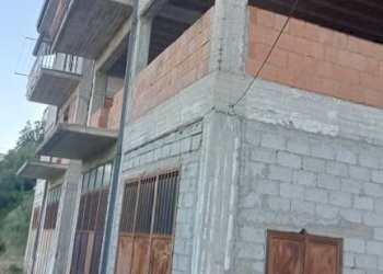 Facciata - Casa indipendente via Gustavo Baldassarre, San Giorgio del Sannio - foto 39