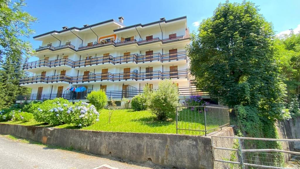 Facciata - Two-room apartment via Radium, 9, Roccaforte Mondovì - photo 1