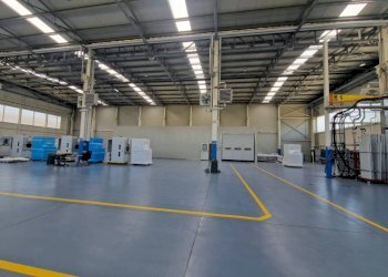 Interno non residenziale - Capannone via Giovanni Fattori, Inveruno - foto 3