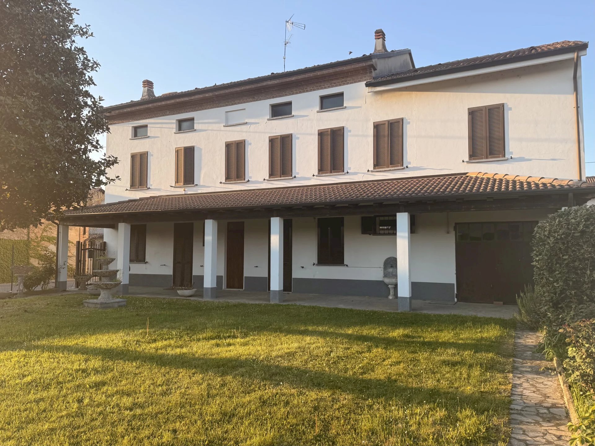 Villa Via Pratolongo, Isola Sant'Antonio - foto 1