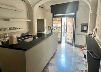 Shop Via Sant'Isaia, Bologna (neighborhood Malpighi) - photo 12