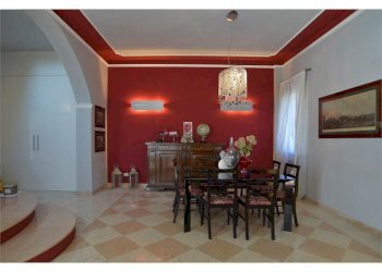 Porzione di casa Modena - foto 1