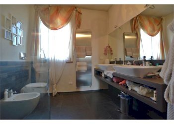 Porzione di casa Modena - foto 9