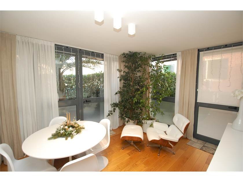 Porzione di casa Modena (zona Crocetta) - foto 2