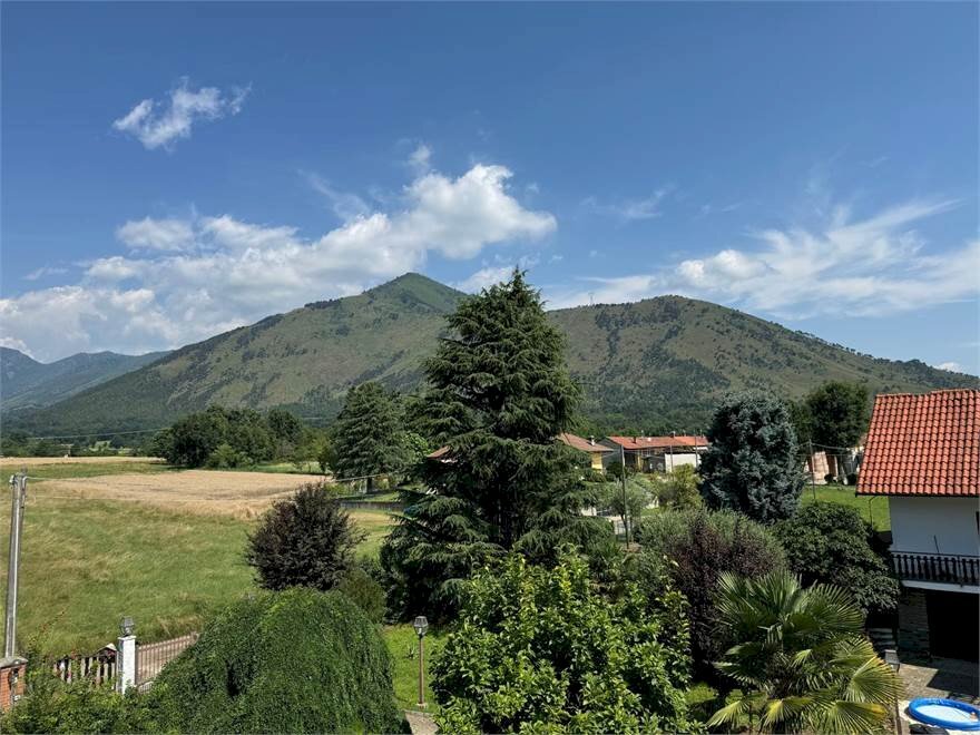 Semi-detached Villa Val della Torre - photo 2