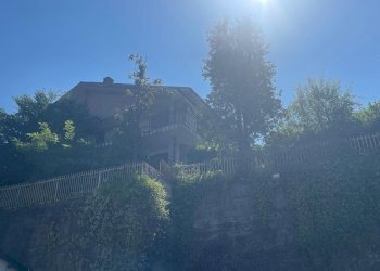 Casa indipendente frazione montemarzo, frazione Montemarzo, Asti - foto 1