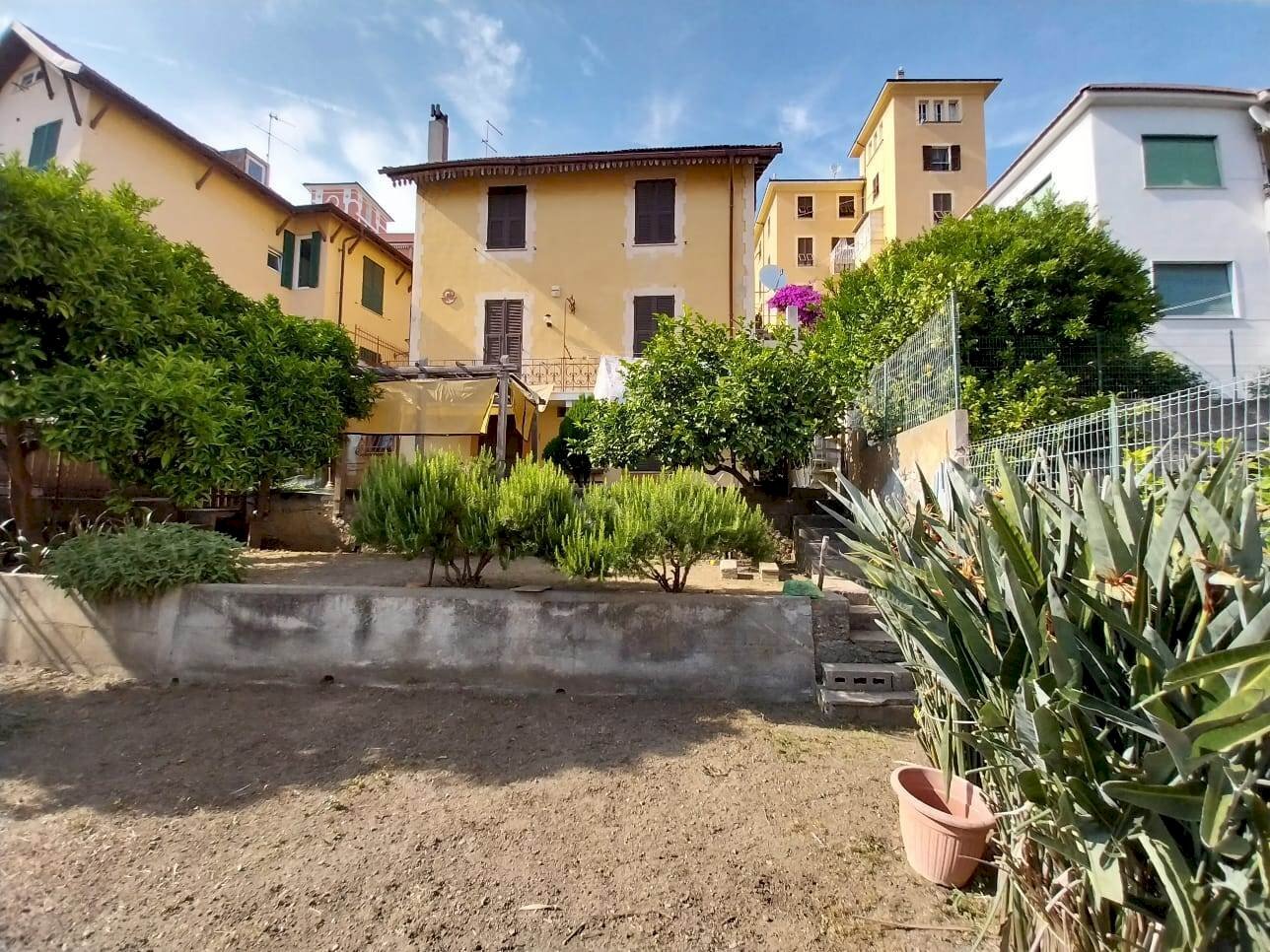 Casa indipendente Savona - foto 1