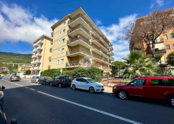 Bilocale Via Cristoforo Colombo, Andora - foto 29