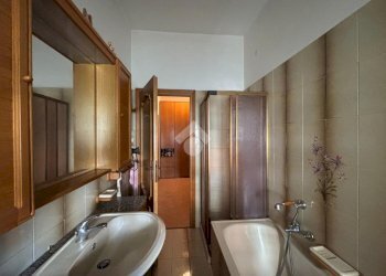 Quadrilocale Via Elia Bernardini, Genova (zona Molassana) - foto 21