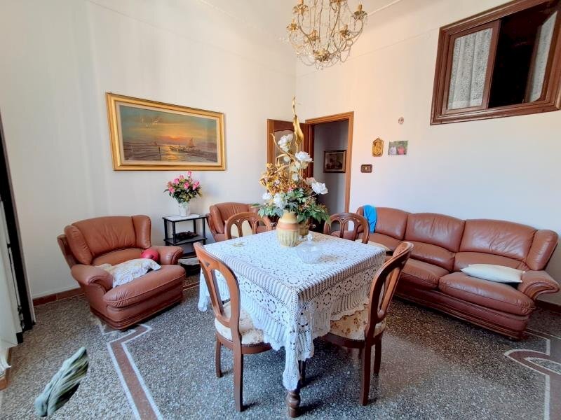 Three-room apartment Savona (neighborhood Villapiana) - photo 3