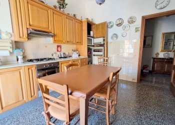 Trilocale Savona (zona Villapiana) - foto 9