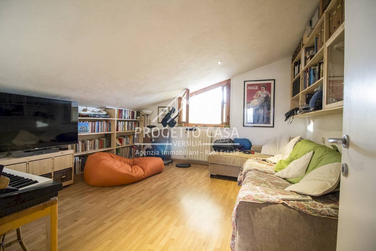 Foto 2 - Appartamento VIA SERGIO DE SIMONE, Viareggio - foto 2