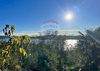 Edificio all\'aperto - Terreno edificabile Via Beut, Gavirate - foto 9