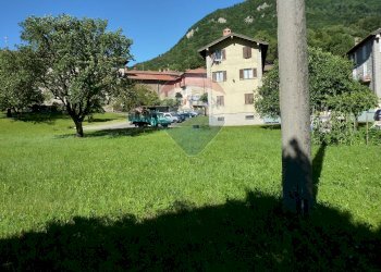 Giardino - Terreno edificabile Via Martinelli, Bisuschio - foto 13