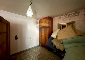 Camera / camera da letto - Trilocale Vicolo San Rocco
 
3, Viggiù - foto 7