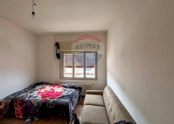 Camera / camera da letto - Trilocale Vicolo San Rocco
 
3, Viggiù - foto 3